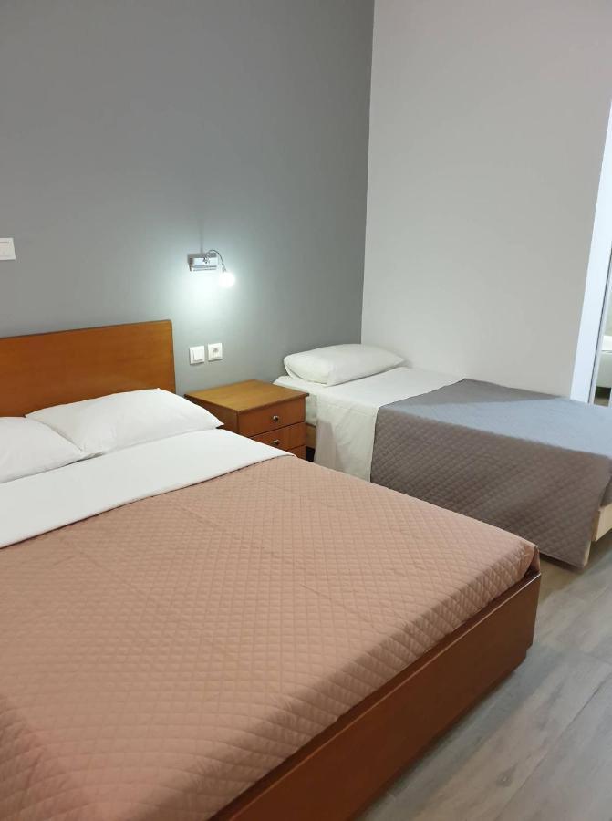 Apart-Hotel Llazari Himarë Eksteriør billede