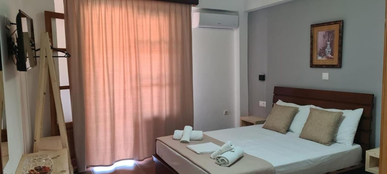 Apart-Hotel Llazari Himarë Værelse billede