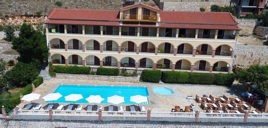 Apart-Hotel Llazari Himarë Eksteriør billede